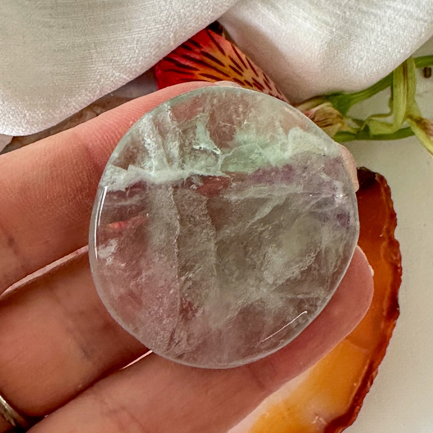 Fluorite Palm Stone #926-Happily Zen