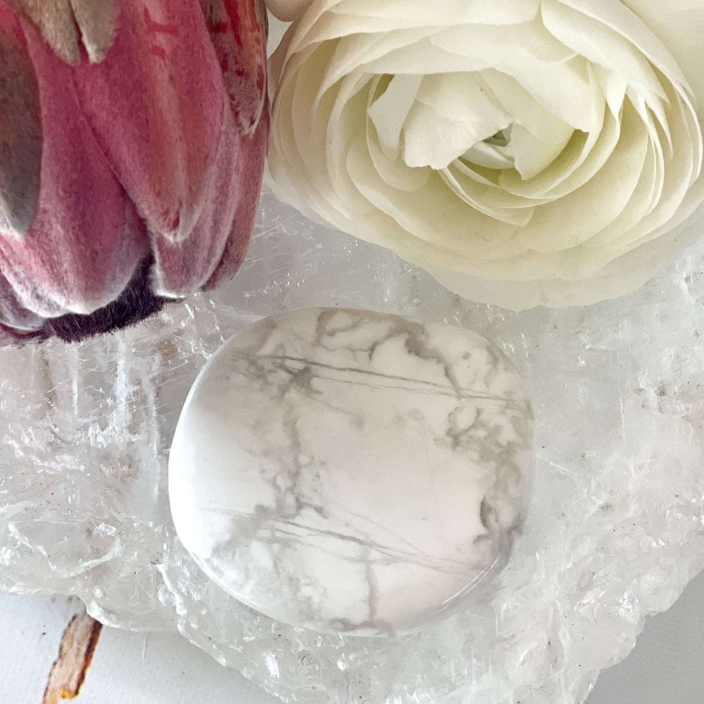 Howlite Palm Stone #144-Happily Zen