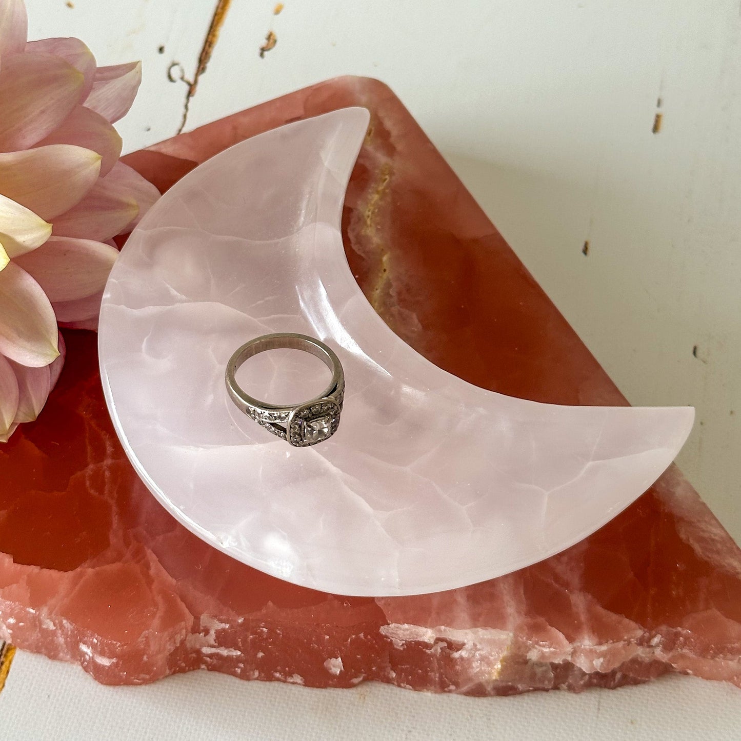 Mangano Calcite Moon Dish #844-Happily Zen