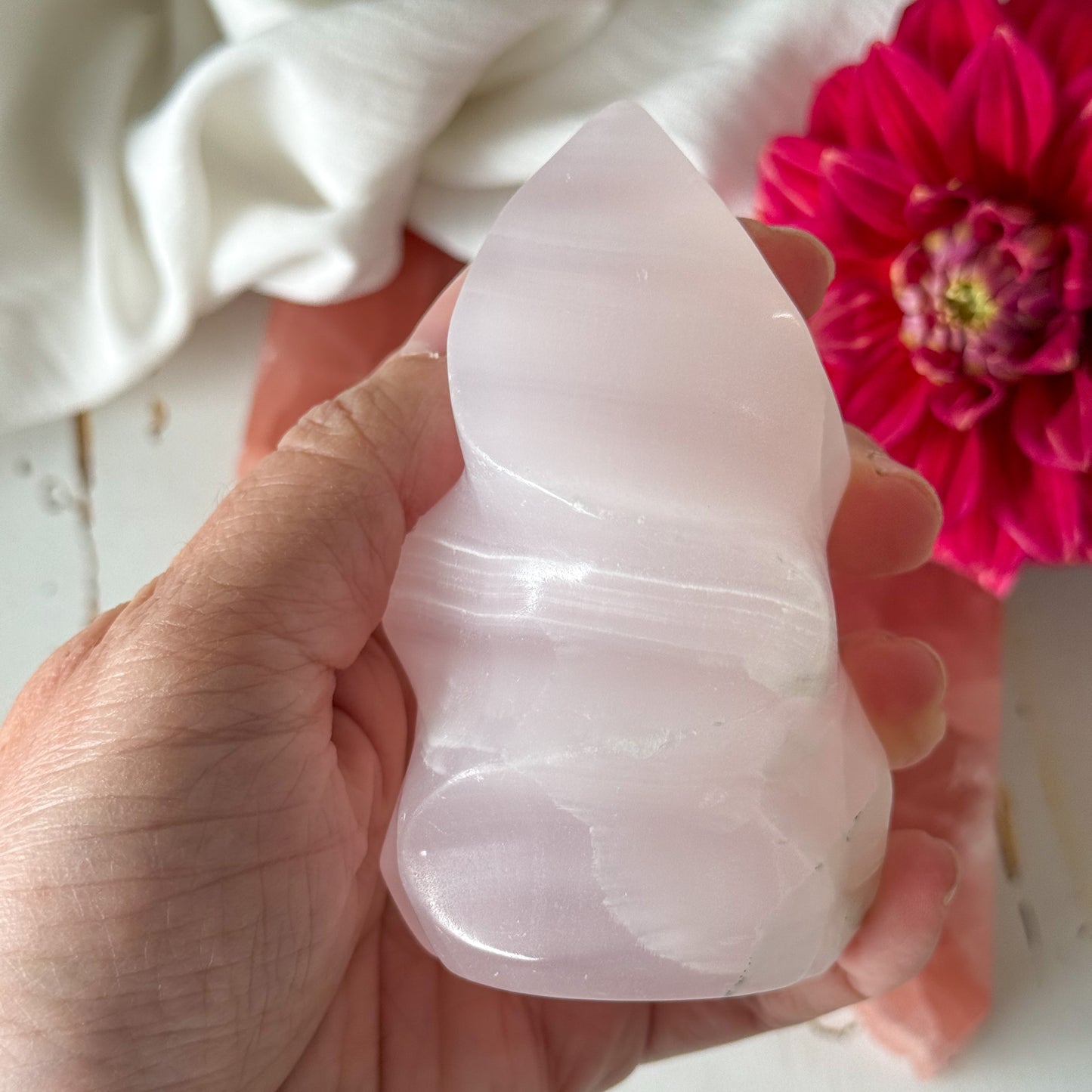 Mangano Calcite Flame #1143-Happily Zen