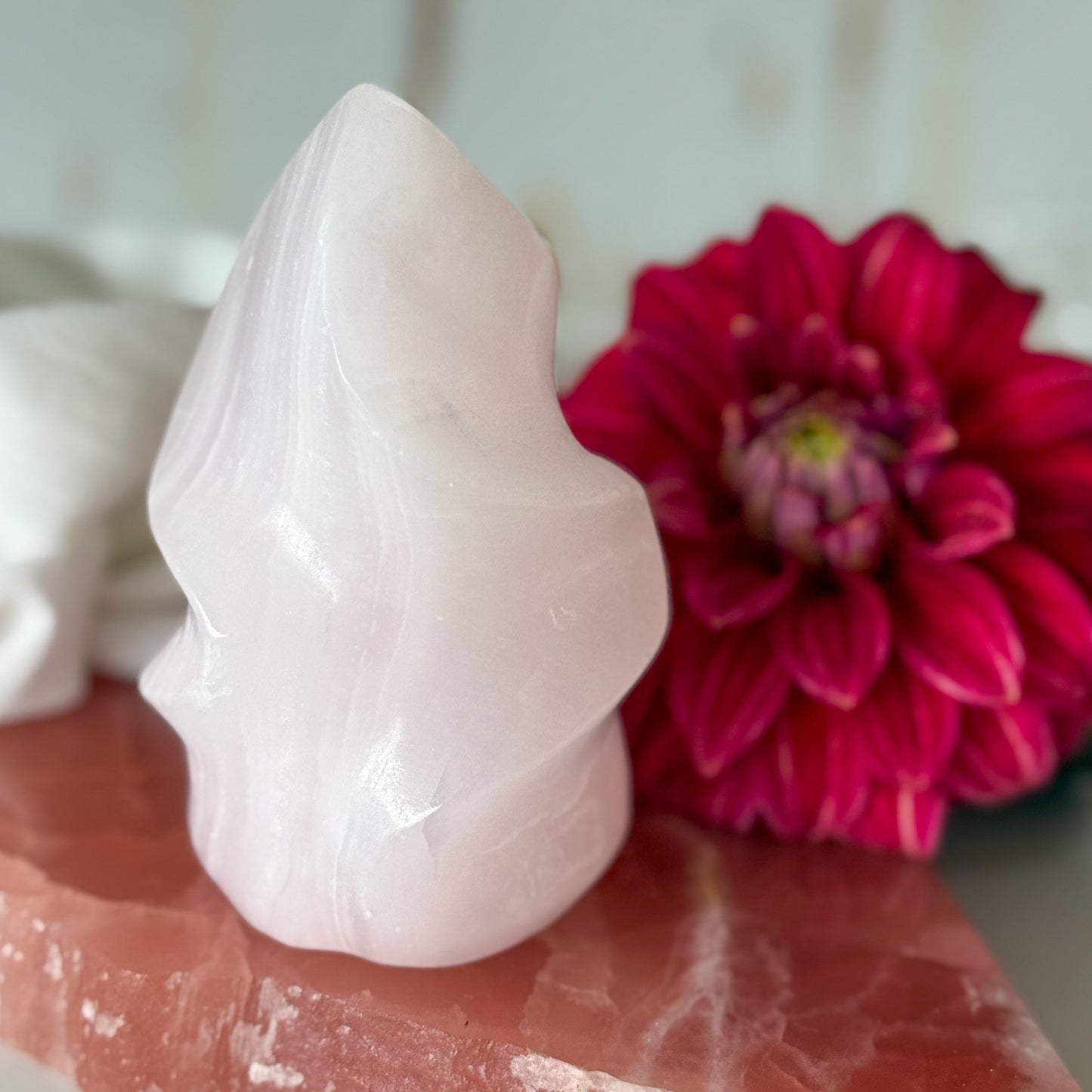 Mangano Calcite Flame #1144-Happily Zen
