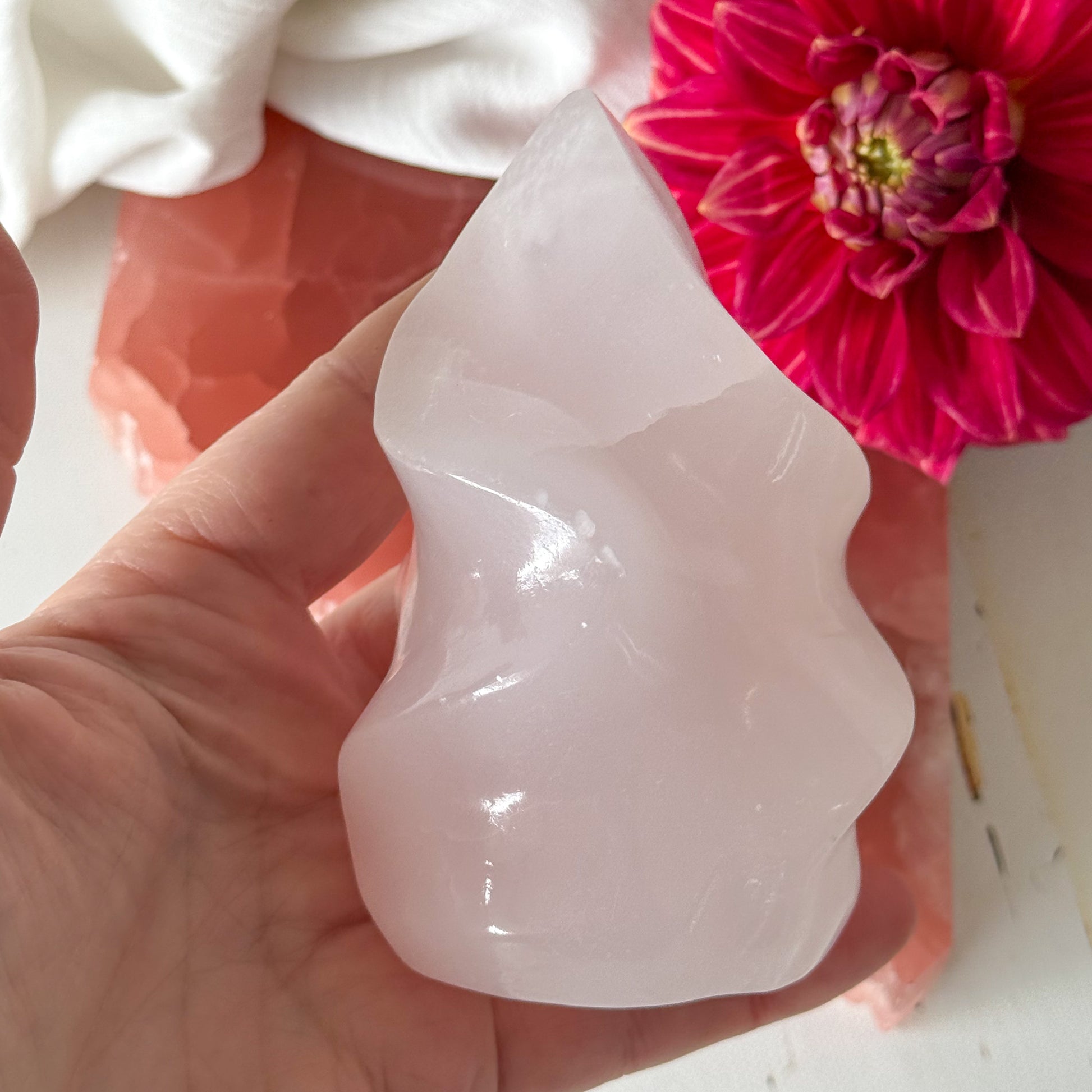 Mangano Calcite Flame #1144-Happily Zen