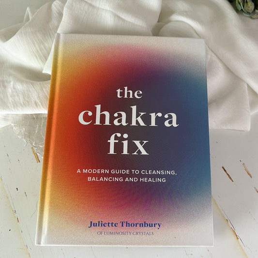 The Chakra Fix -A Modern Guide to Cleansing Balancing and Healing #732