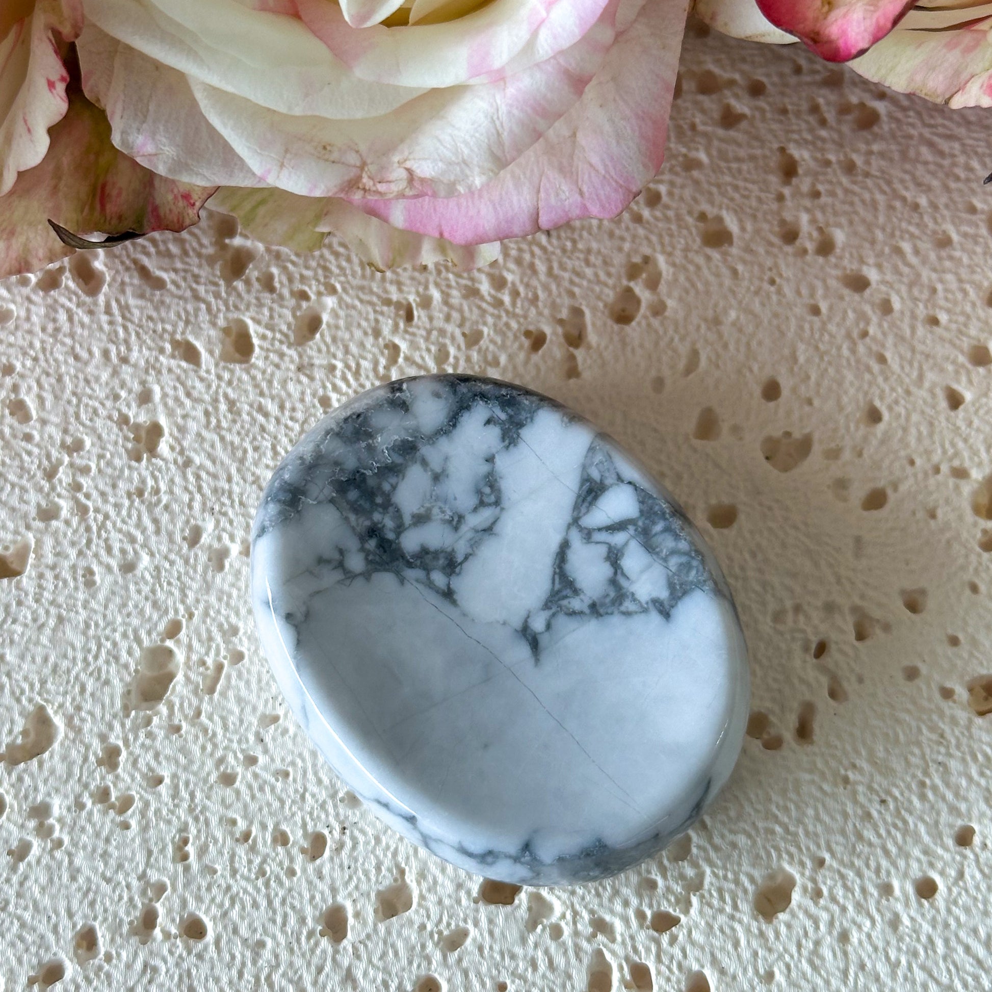 Howlite Worry Stone #959-Happily Zen