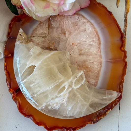 Aragonite Moon #1094-Happily Zen