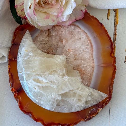 Aragonite Moon #1095-Happily Zen