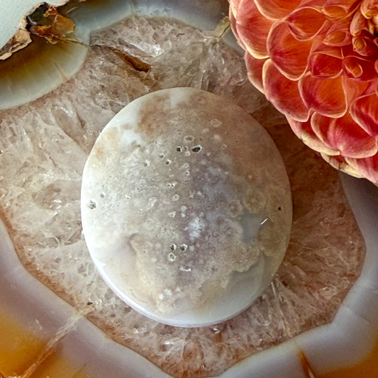 Flower Agate Palm Stone #1098-Happily Zen