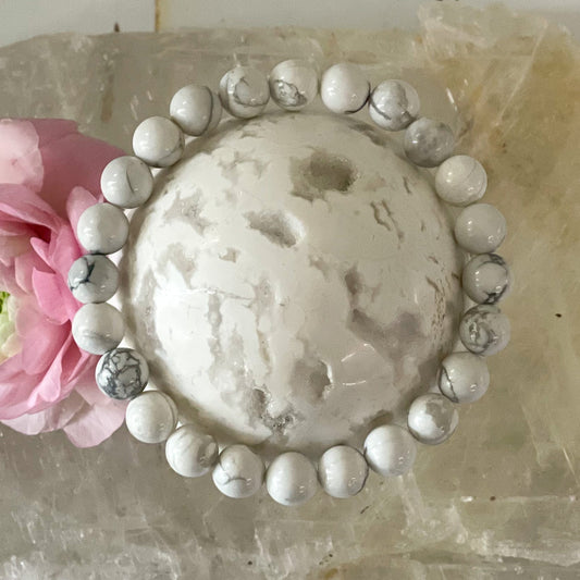 Howlite Bracelet-Happily Zen