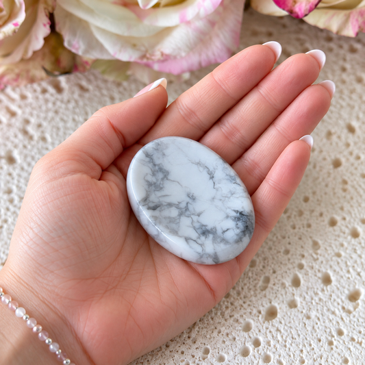 Howlite Worry Stone #961-Happily Zen