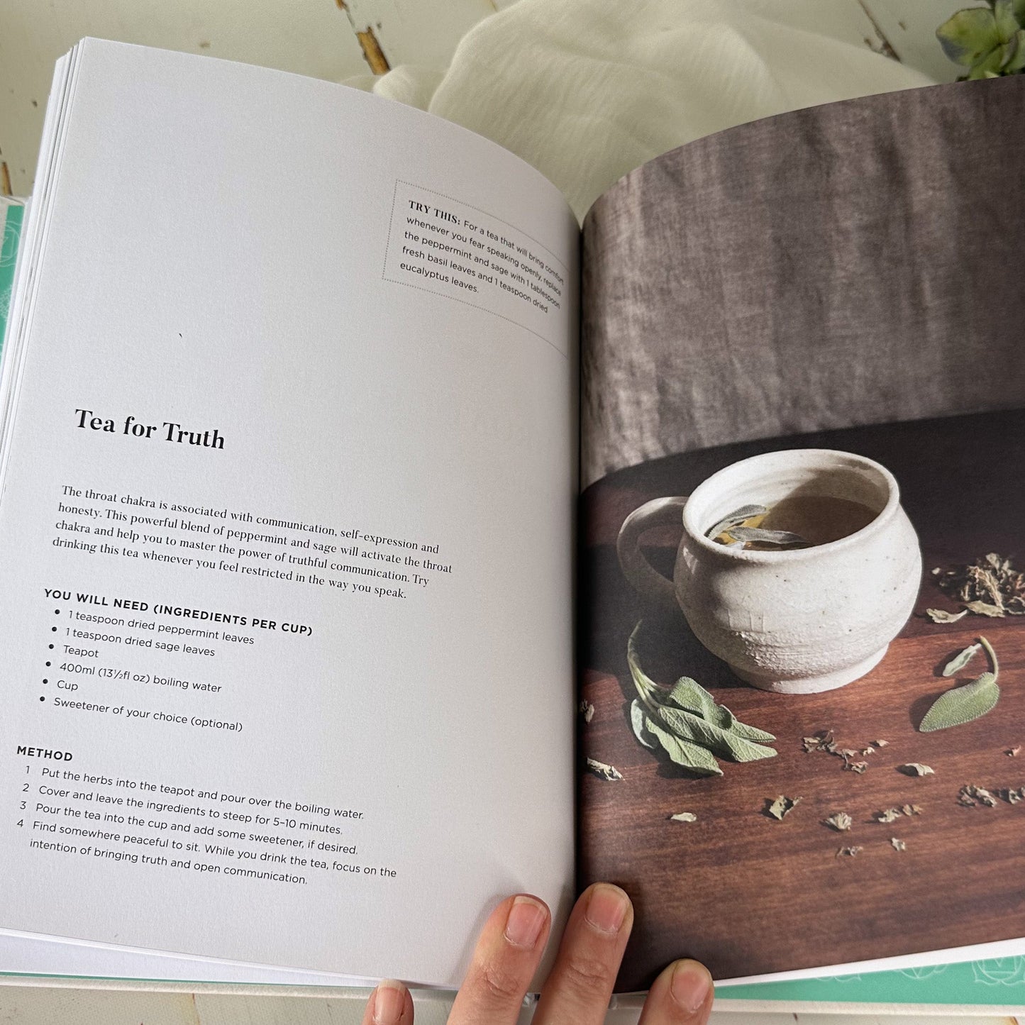 The Chakra Fix -A Modern Guide to Cleansing Balancing and Healing #732-Happily Zen